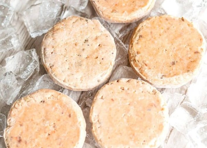 Aliaskos laukinės lašišos "Keta" mėsos paplotėliai/burgeriai, 5 vnt.
